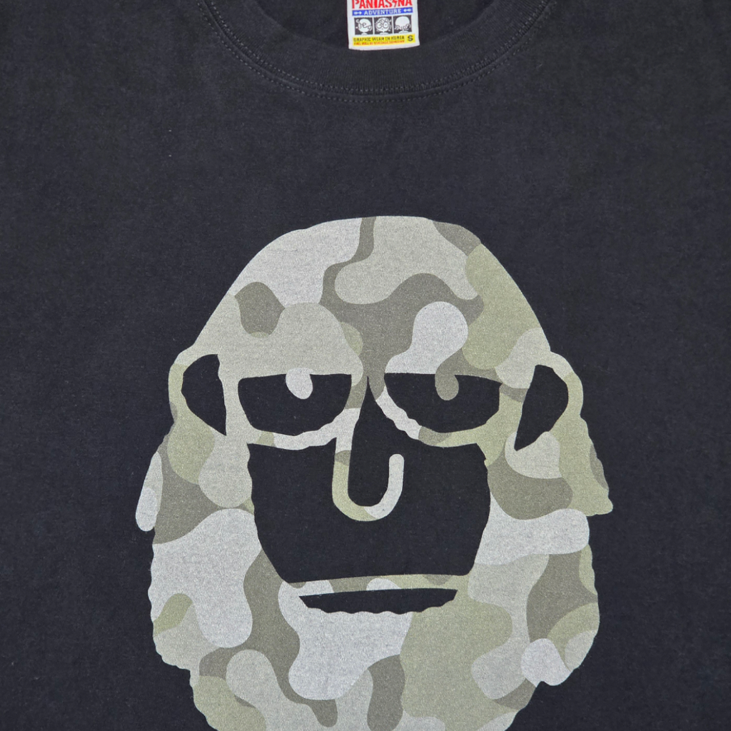 Graphic T-shirt (Black)
